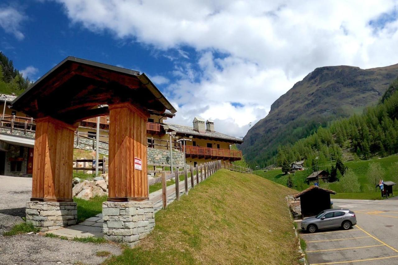 Punta Vittoria Sub 14 - Residence Anderbatt Gressoney - 3 Locali - Cir N 0010 Staval Εξωτερικό φωτογραφία